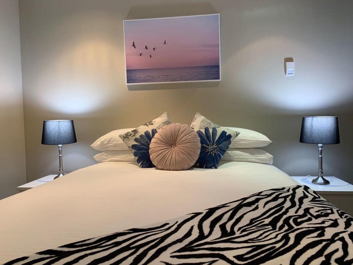 Executive Stays Southbank 1 Bedroom - Luxurious Serviced Apartment メルボルン エクステリア 写真